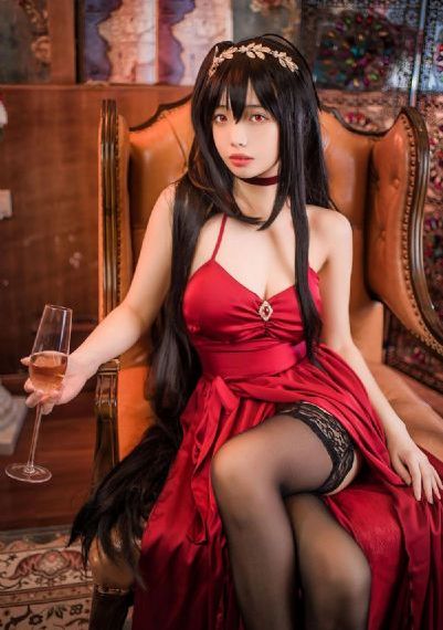 年轻大胸女教师3_HD在线手机播放